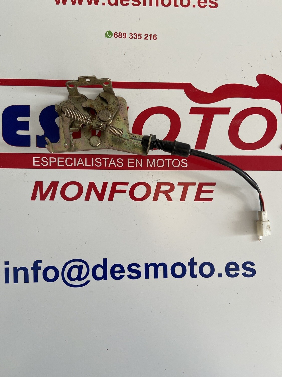 Cierre asiento KYMCO GRAND DINK 125 2004