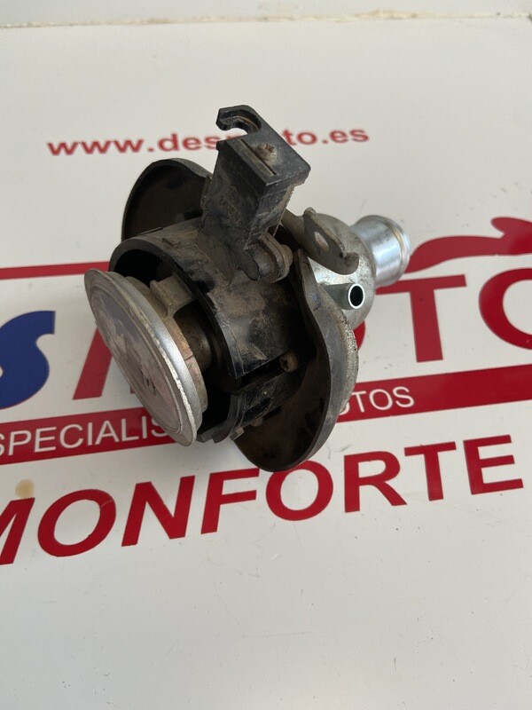 Tapón gasolina con cuello KYMCO GRAND DINK 125 2004