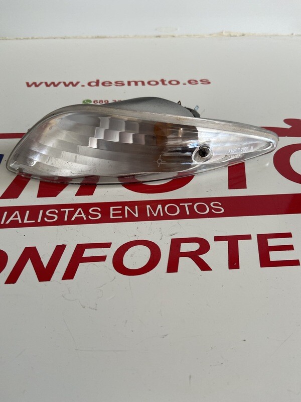 Intermitente trasero derecho PEUGEOT ELYSTAR 125