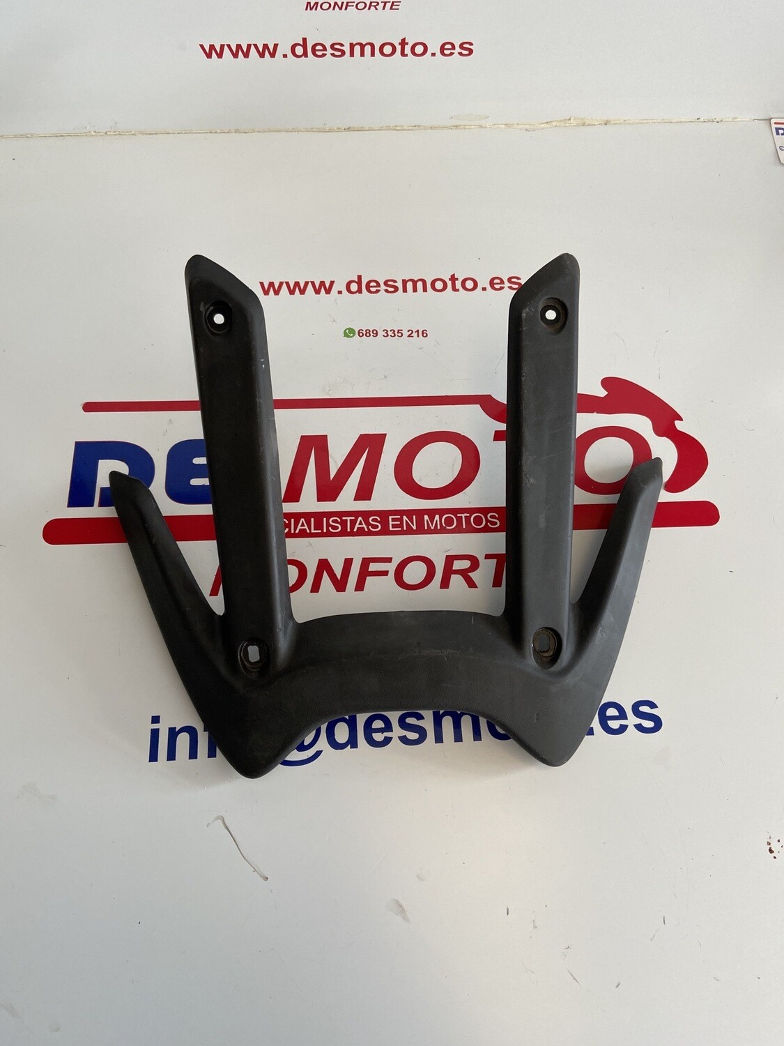 Embellecedor frontal KYMCO XCITING 500
