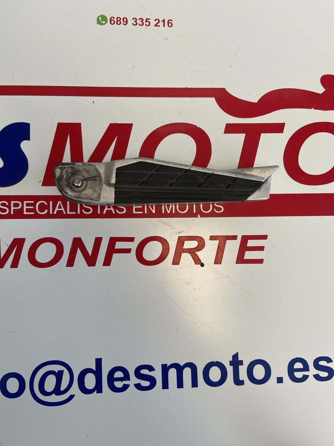 Posapie trasero derecho KYMCO XCITING 500