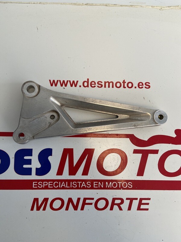 Soporte estribera izquierda HONDA CB 250