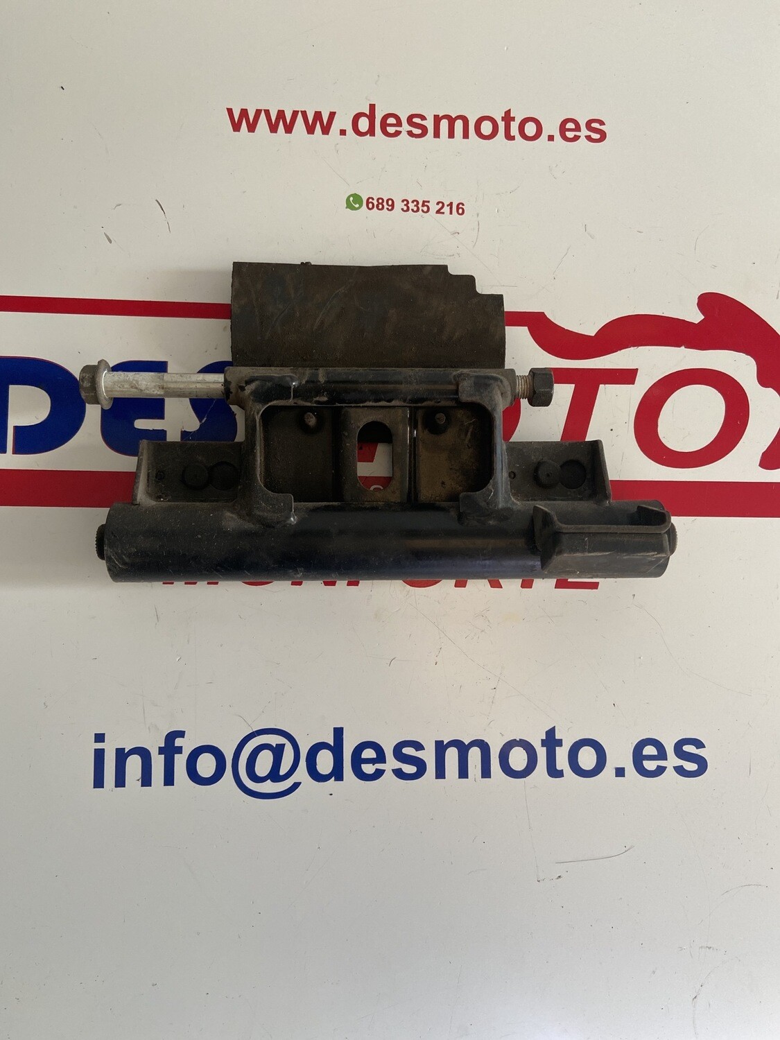 Soporte motor SUZUKI BURMAN 125-150 2003-2006