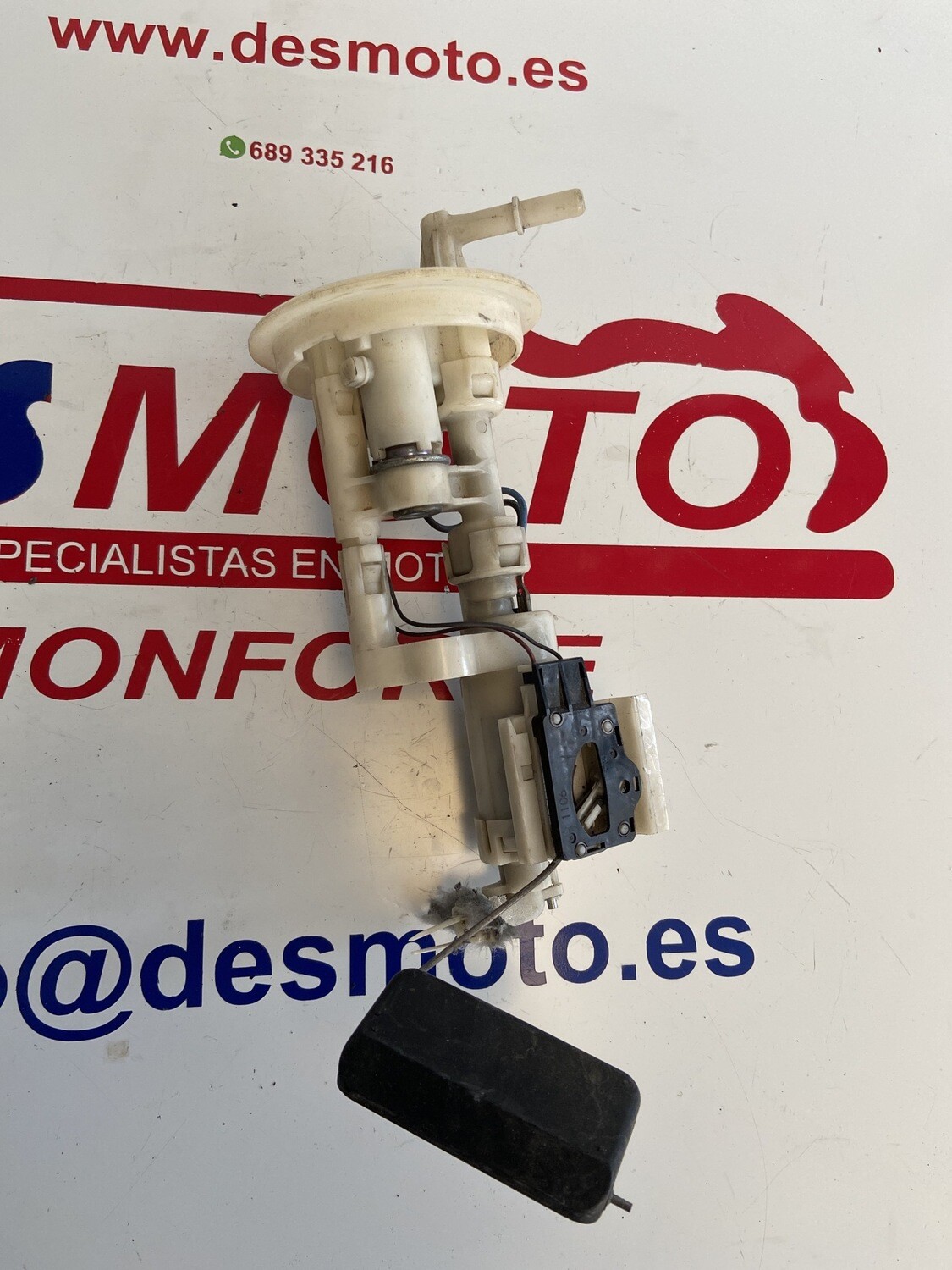 Bomba de gasolina con aforador SUZUKI BURMAN 125 2007-2010