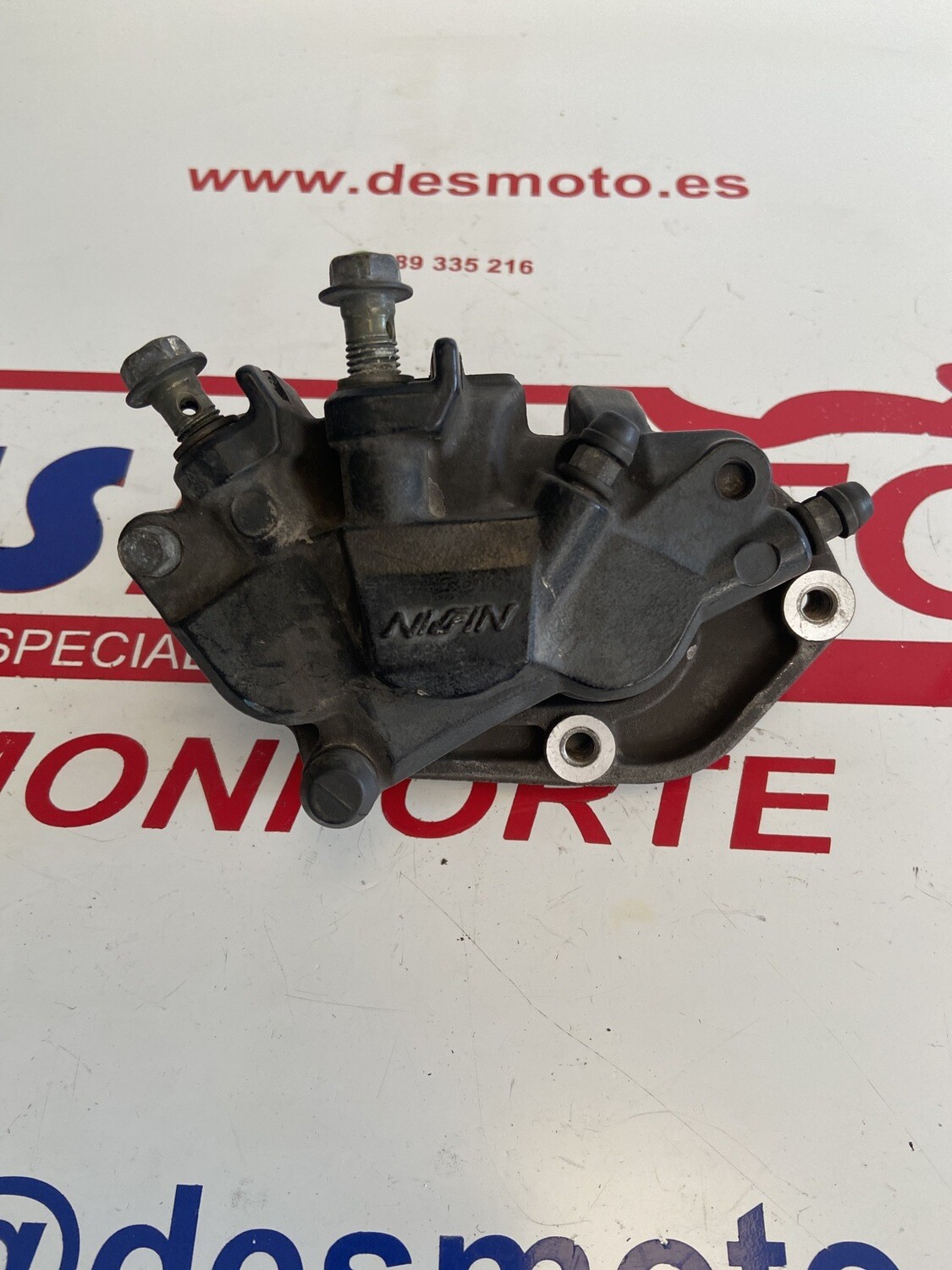Pinza de freno delantera SUZUKI BURMAN 125 2007-2010