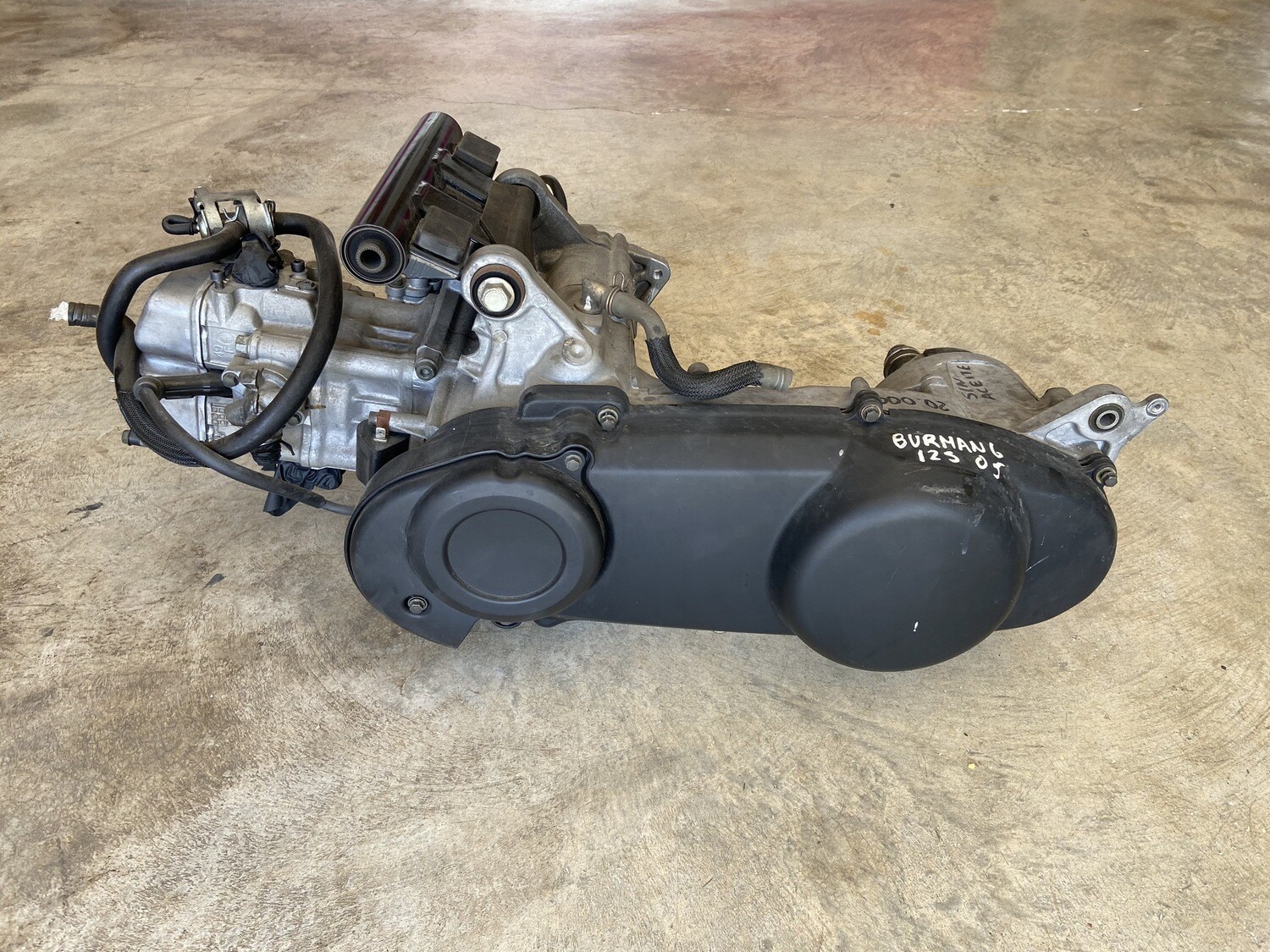 Motor (18.000km) SUZUKI BURMAN 125 2003-2005