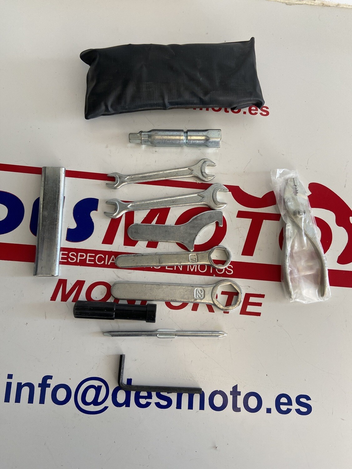 Bolsa de herramientas HONDA VARADERO 125 2004