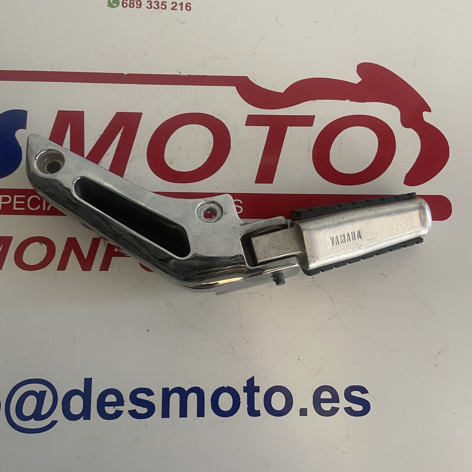Estribera delantera izquierda YAMAHA XV 750 VIRAGO 1993