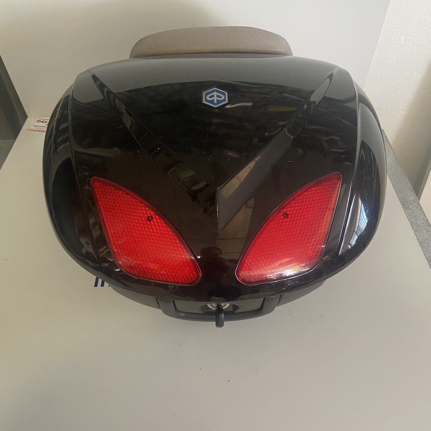 Maleta trasera con parrilla PIAGGIO BEVERLY 300ie 2009