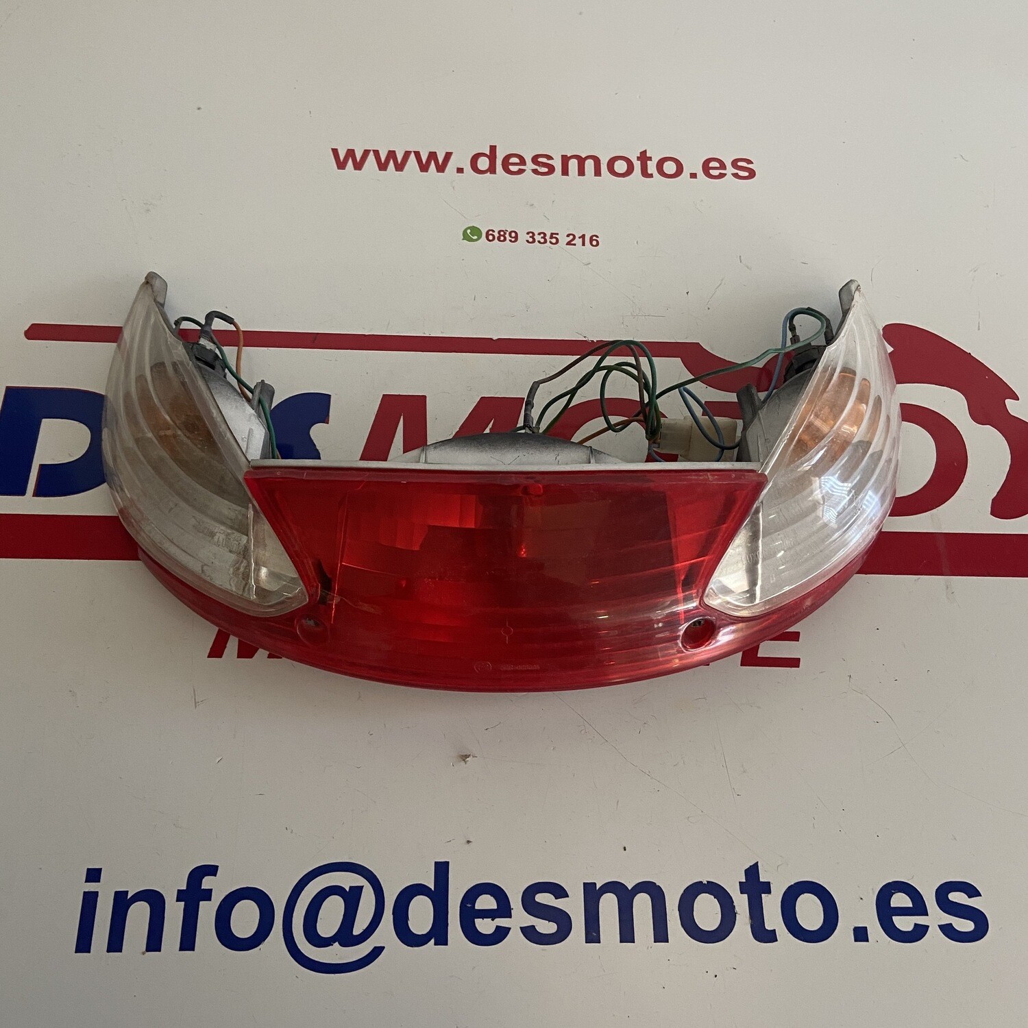 Piloto trasero PEUGEOT VIVACITY 50