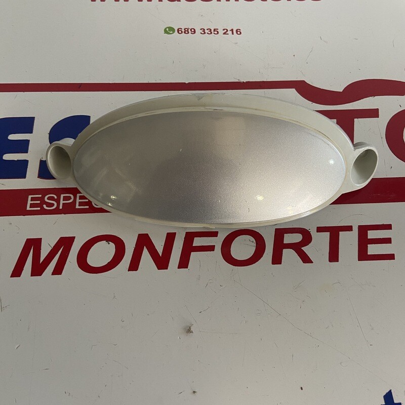 Tapa unión trasera PEUGEOT VIVACITY 50