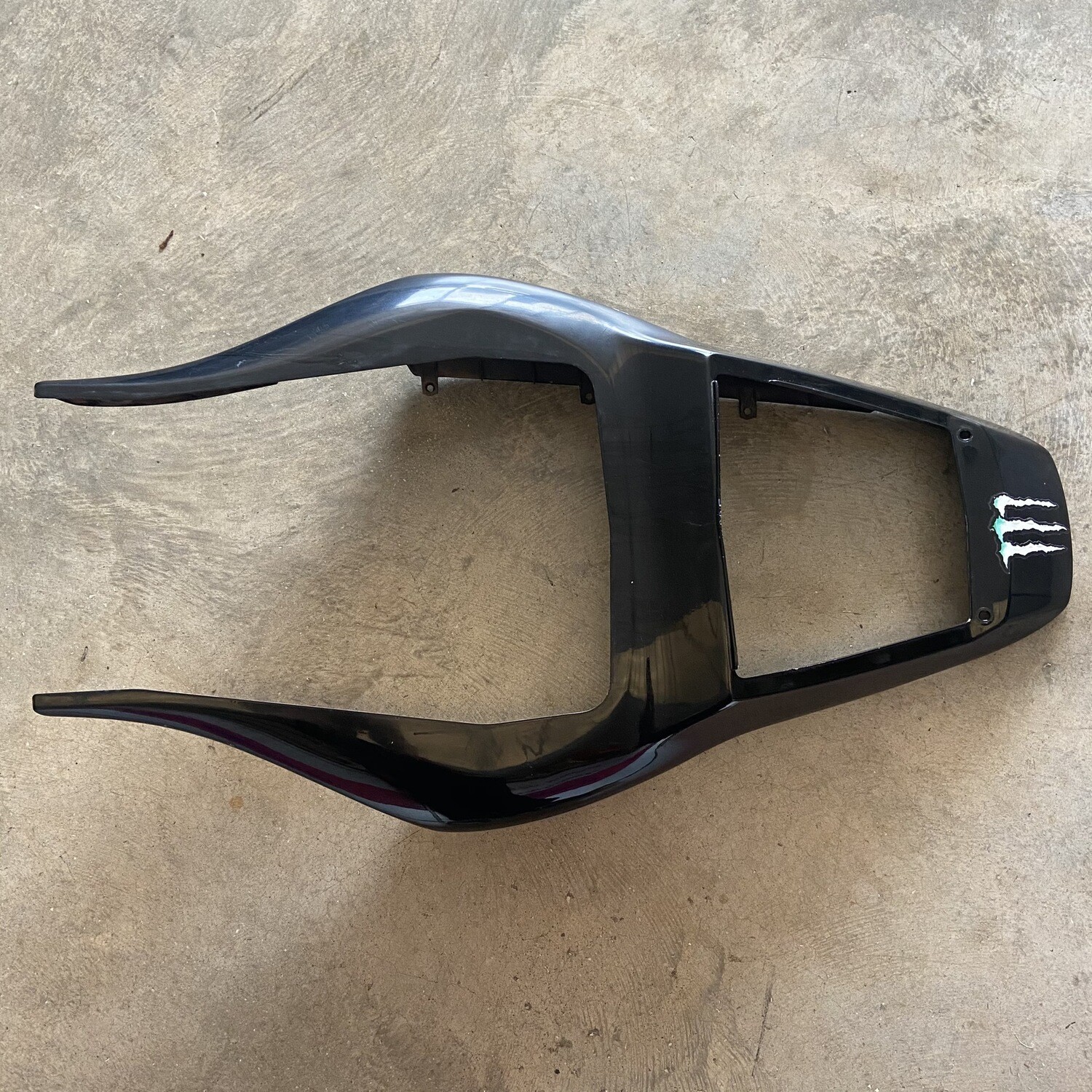 Colín trasero YAMAHA R6 1999-2002 CARBURACION