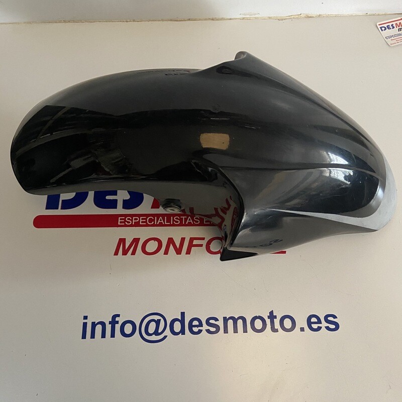 Guardabarros delantero YAMAHA R6 1999-2002 CARBURACIÓN