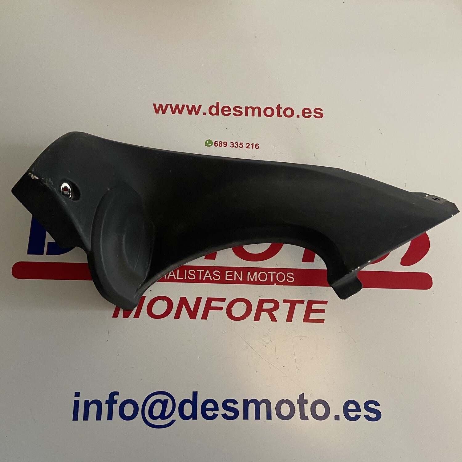 Consola derecha (ver imágenes) YAMAHA R6 1999-2002 CARBURACIÓN