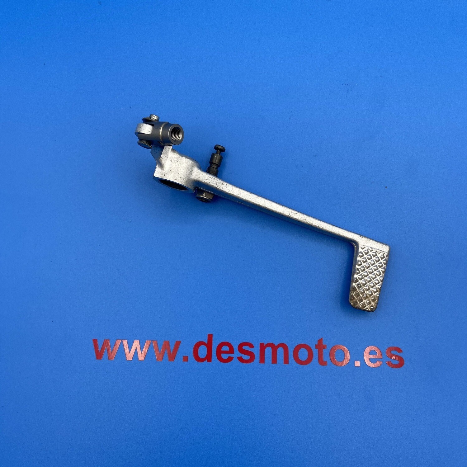 Pedal de freno YAMAHA R6 2002 CARBURACIÓN