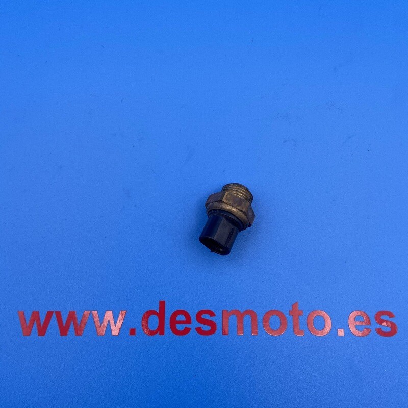 Manocontacto radiador YAMAHA R6 1999-2002 CARBURACION