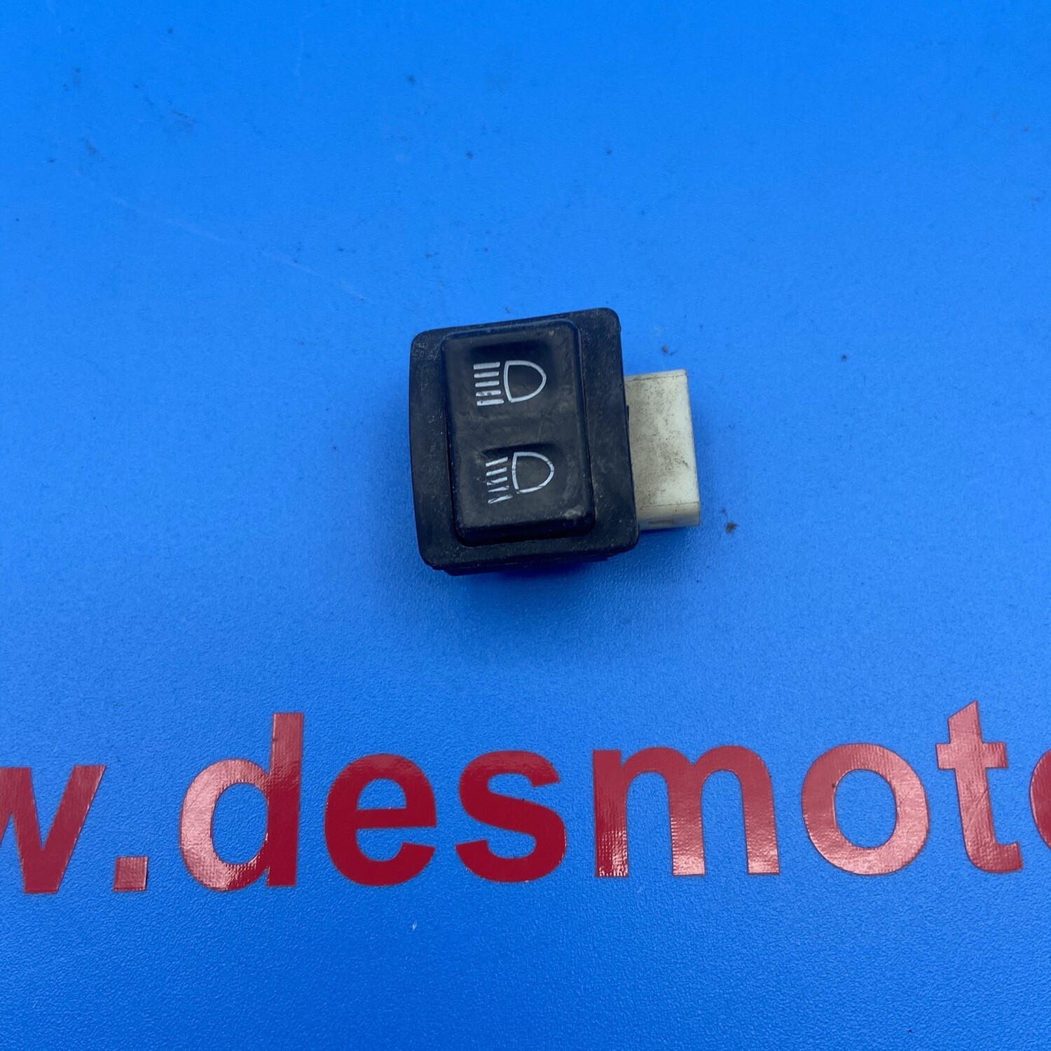 Interruptor luces YAMAHA NEOS 50