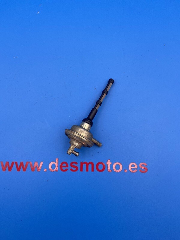 Grifo gasolina VESPA ET2