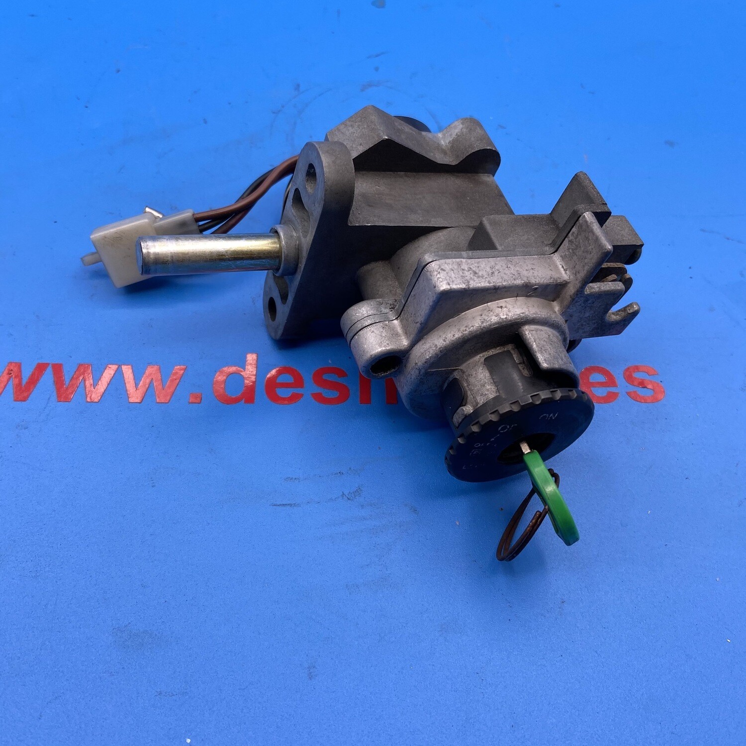 Cerradura con llave YAMAHA CYGNUS 125 2001-2004