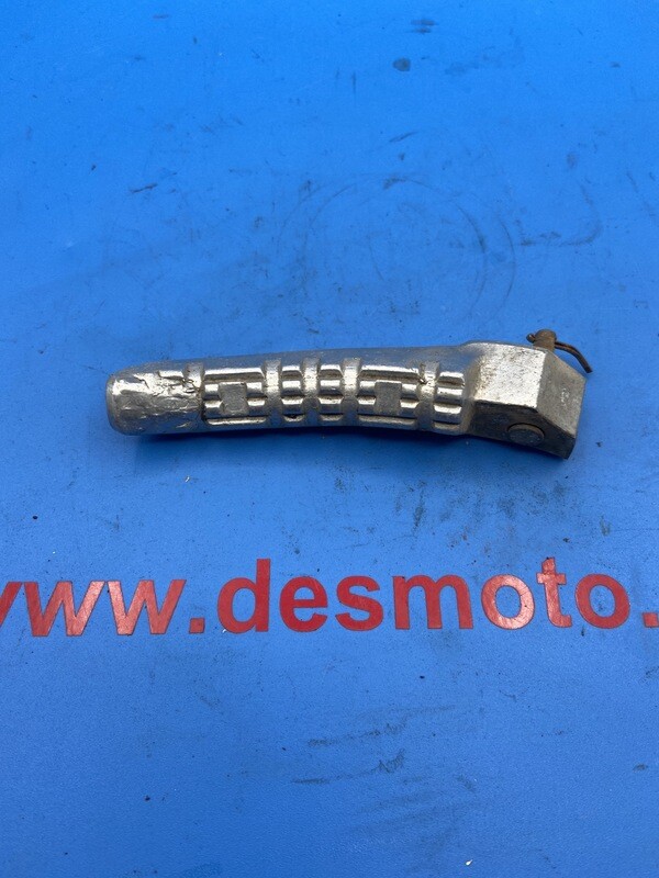 Posapie trasero derecho MALAGUTI XTM 50 2005
