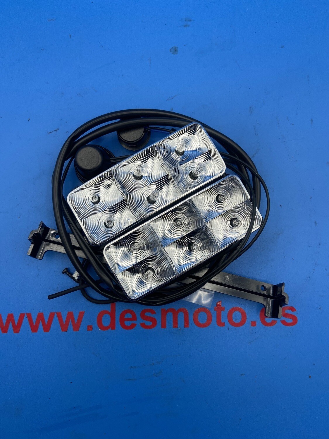 Kit luz de freno GIVI E97