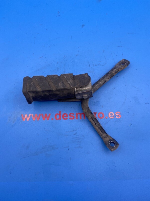 Posapie trasero derecho HONDA DYLAN 125