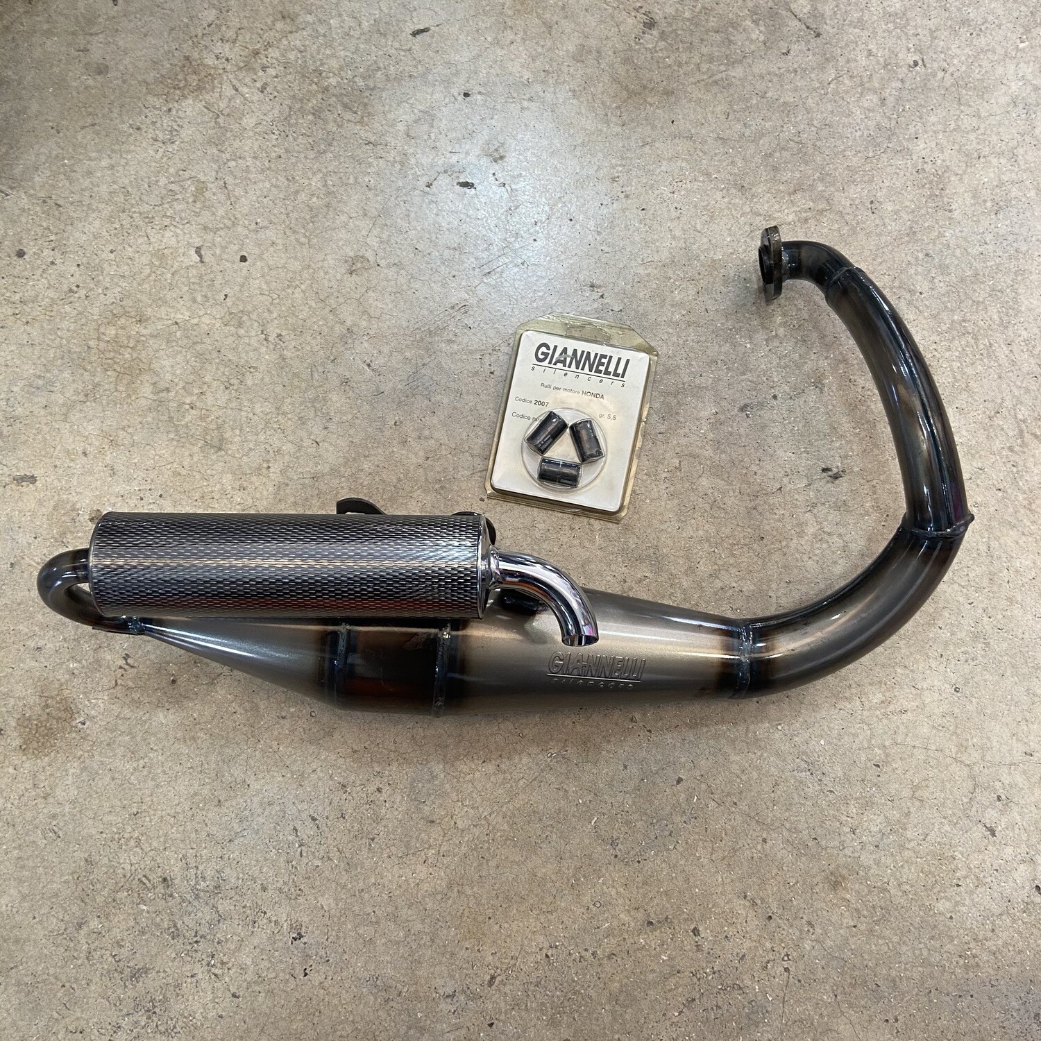 Tubo de escape GIANELLI PEUGEOT BUXI (sin homologar) nuevo