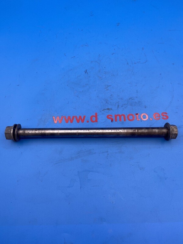 Eje rueda trasera DERBI GPR 50 RR