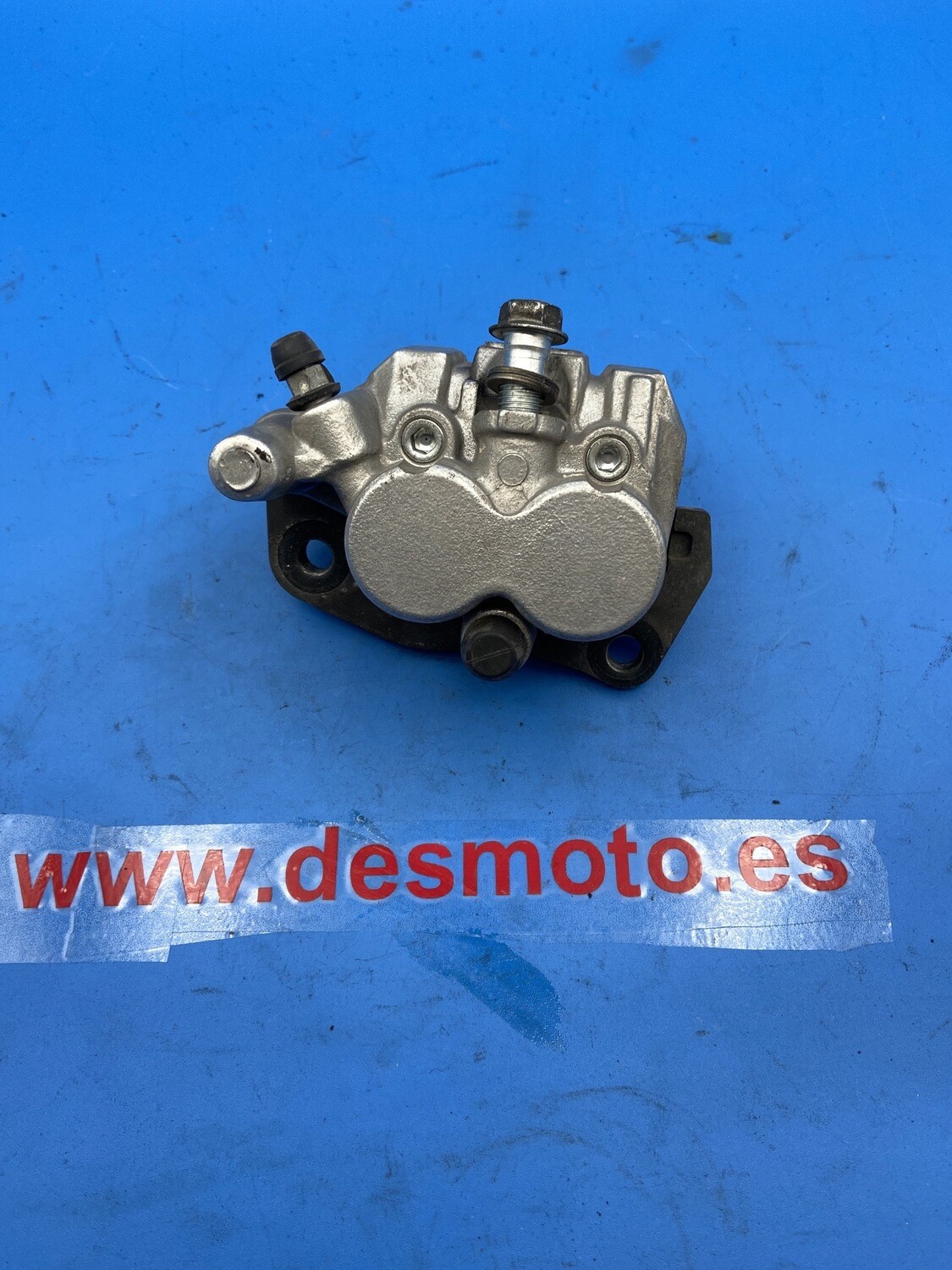 Pinza de freno delantera SUZUKI BURMAN 250 INYECCION 2007
