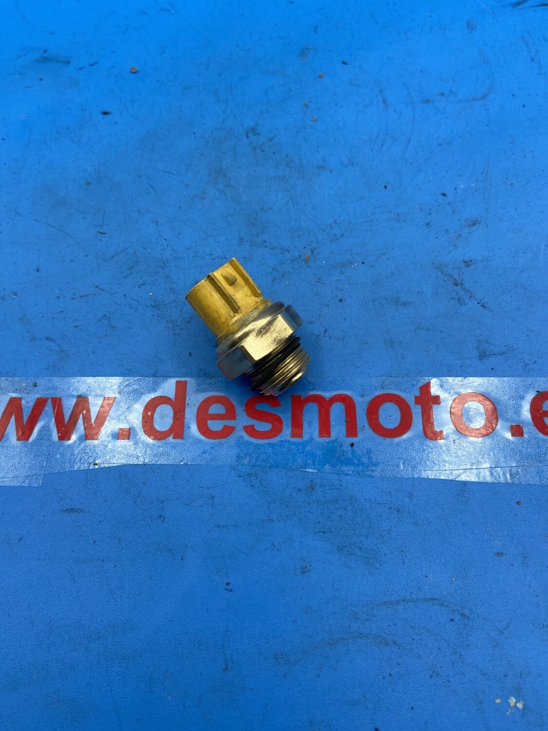 Termostato radiador SUZUKI BURGMAN 250