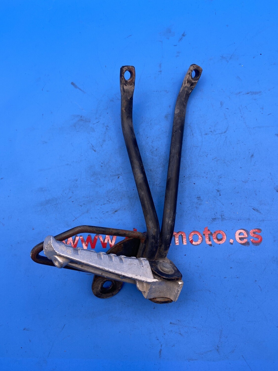 Estribera trasera derecha YAMAHA TZR 50RR 2003-2006