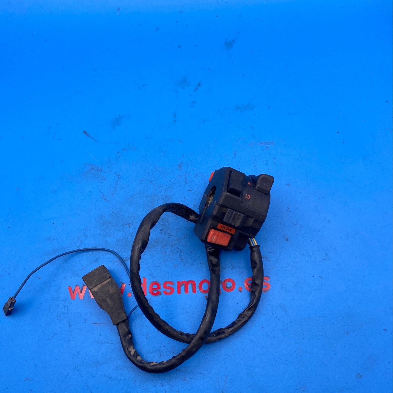 Llave intermitentes (ver imágenes)  APRILIA 125 F1 FUTURA