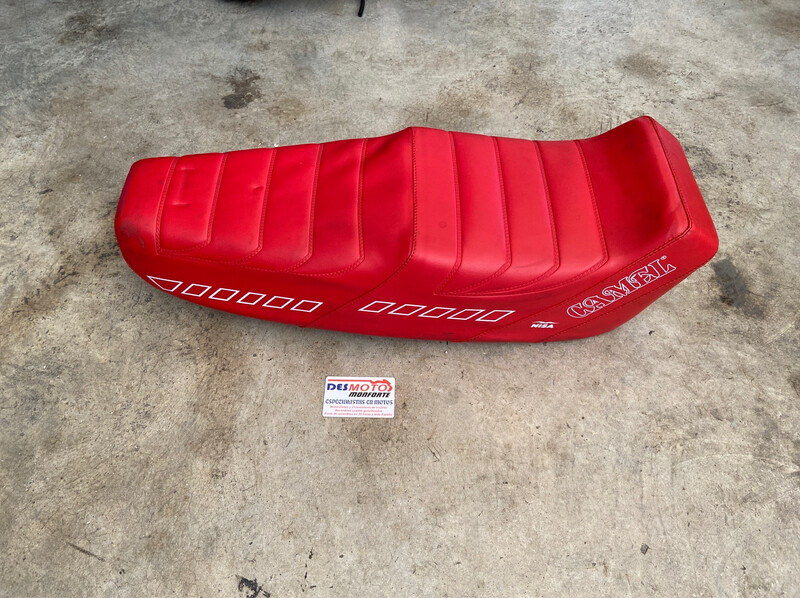 Asiento VESPA PKS, PKXL MODELO CAMEL