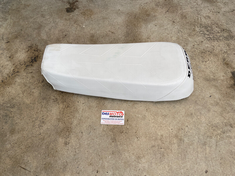 Asiento 2 DERBI VARIANT