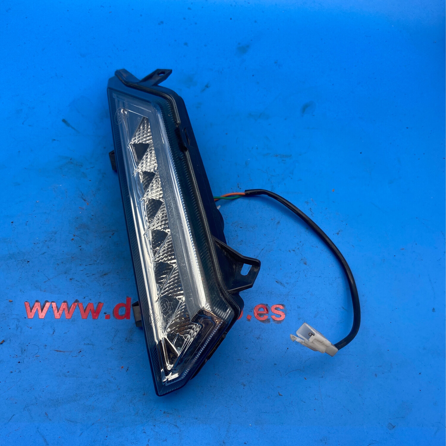 Intermitente delantero izquierdo RIYA T9 125 2018