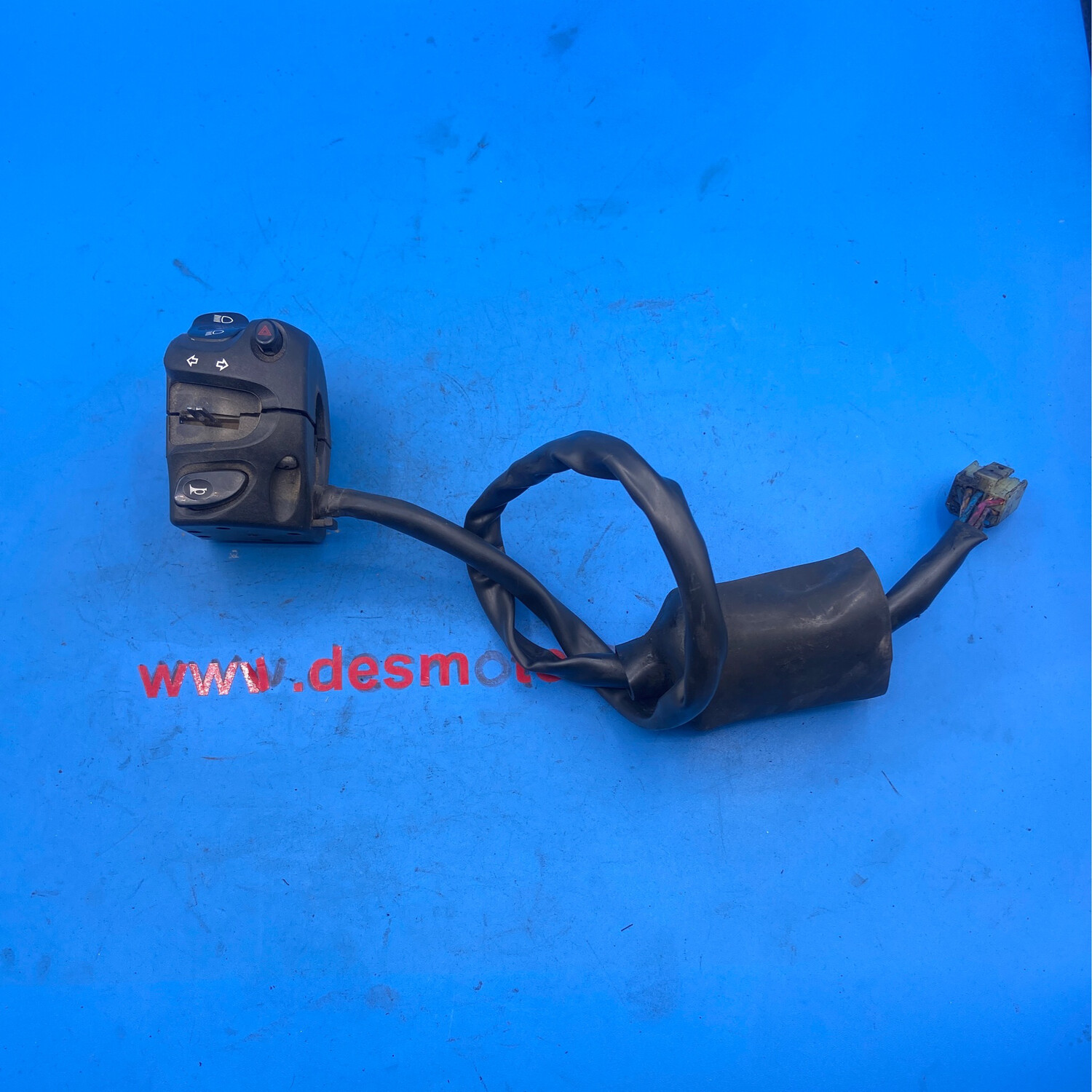 Llave intermitencia (ver imágenes) YAMAHA XT TENERE 660Z 2009