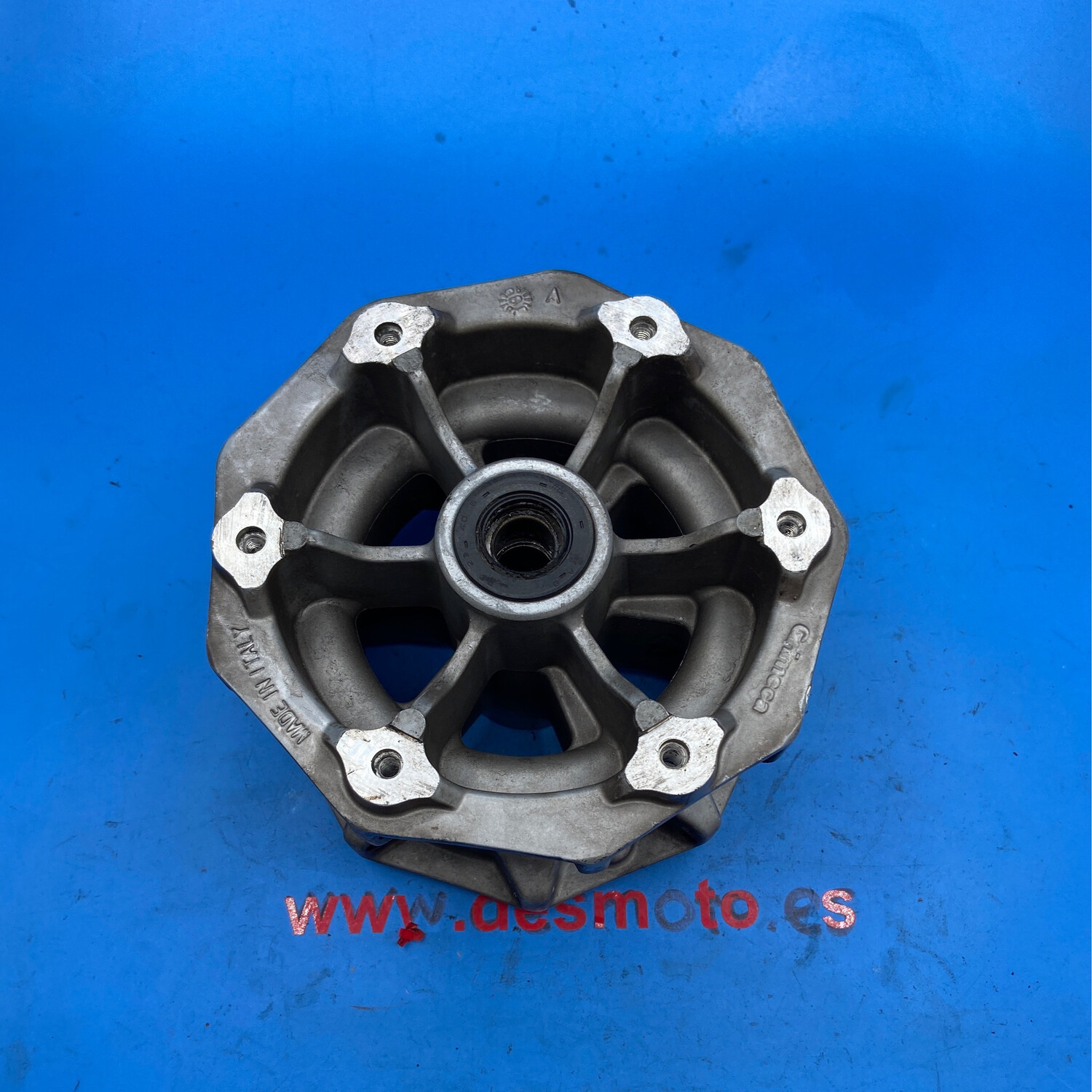Buje rueda delantera YAMAHA XT TENERE 660Z 2009