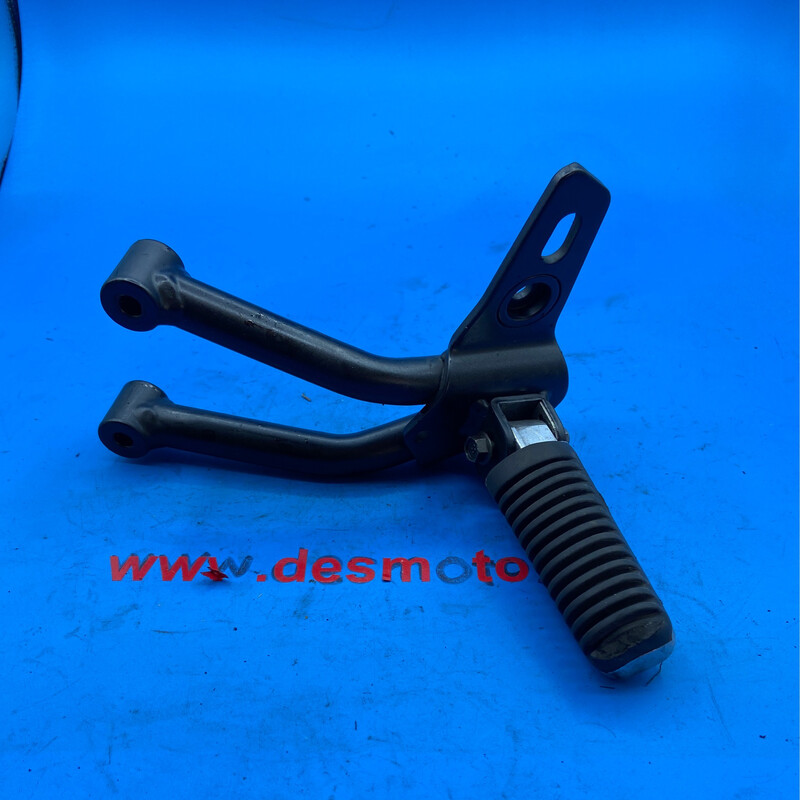 Estribera trasera izquierda YAMAHA XT TENERE 660Z 2009