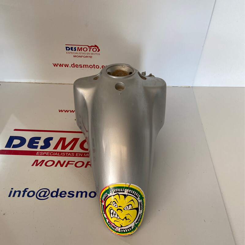 Guardabarros delantero (reparado) PEUGEOT LOOXOR 50