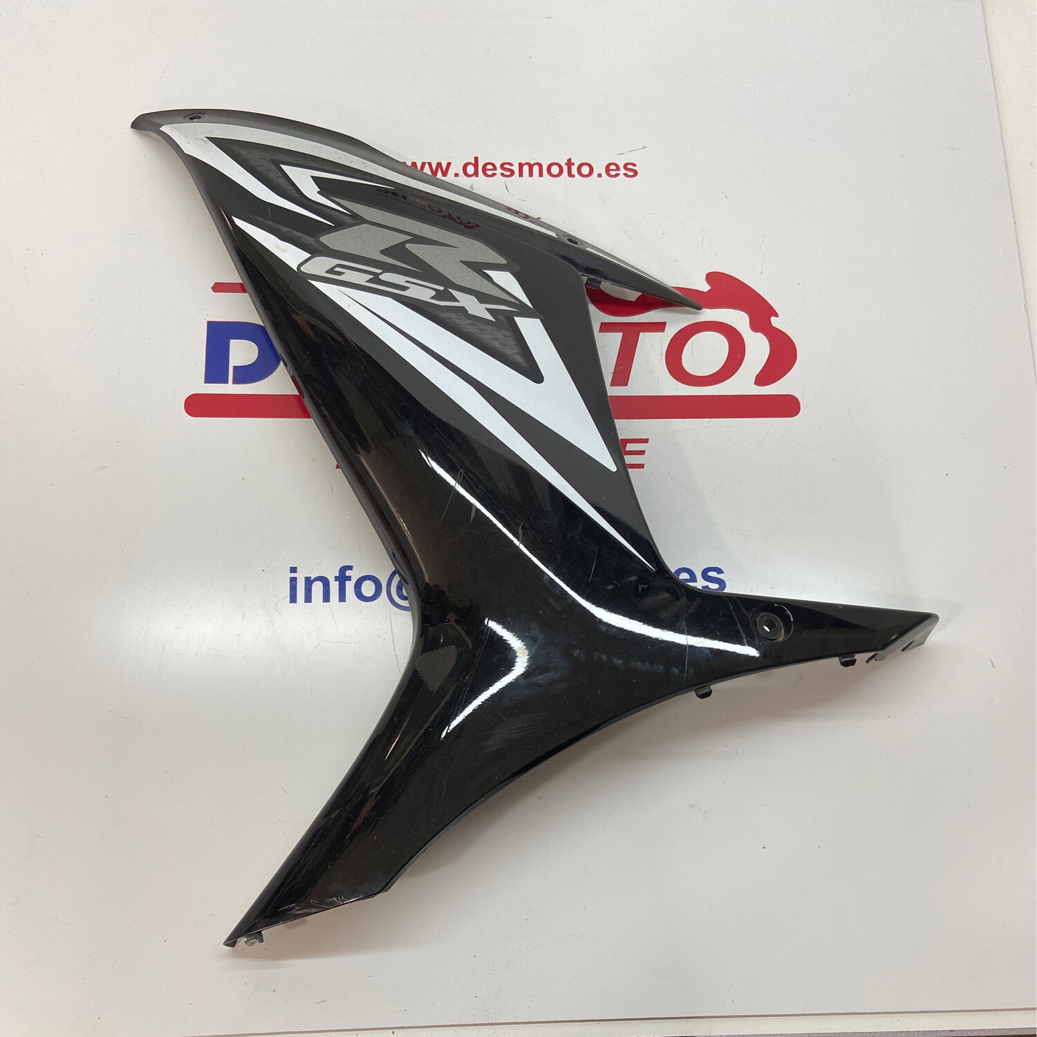 Lateral izquierdo SUZUKI GSX-R 600 2011-2015