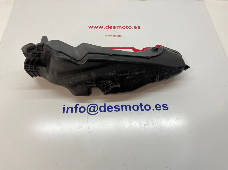 Conducto de aire izquierdo SUZUKI GSX-R 600 2011-2015