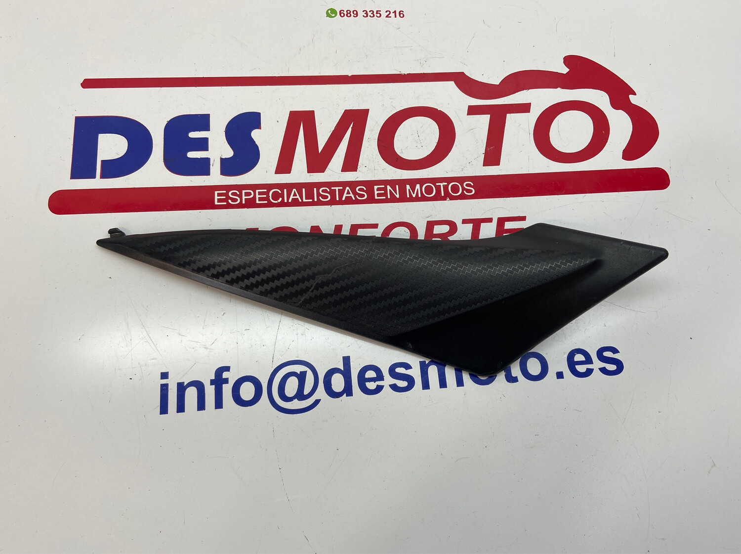 Tapa izquierda SUZUKI GSX-R 600 2011-2015