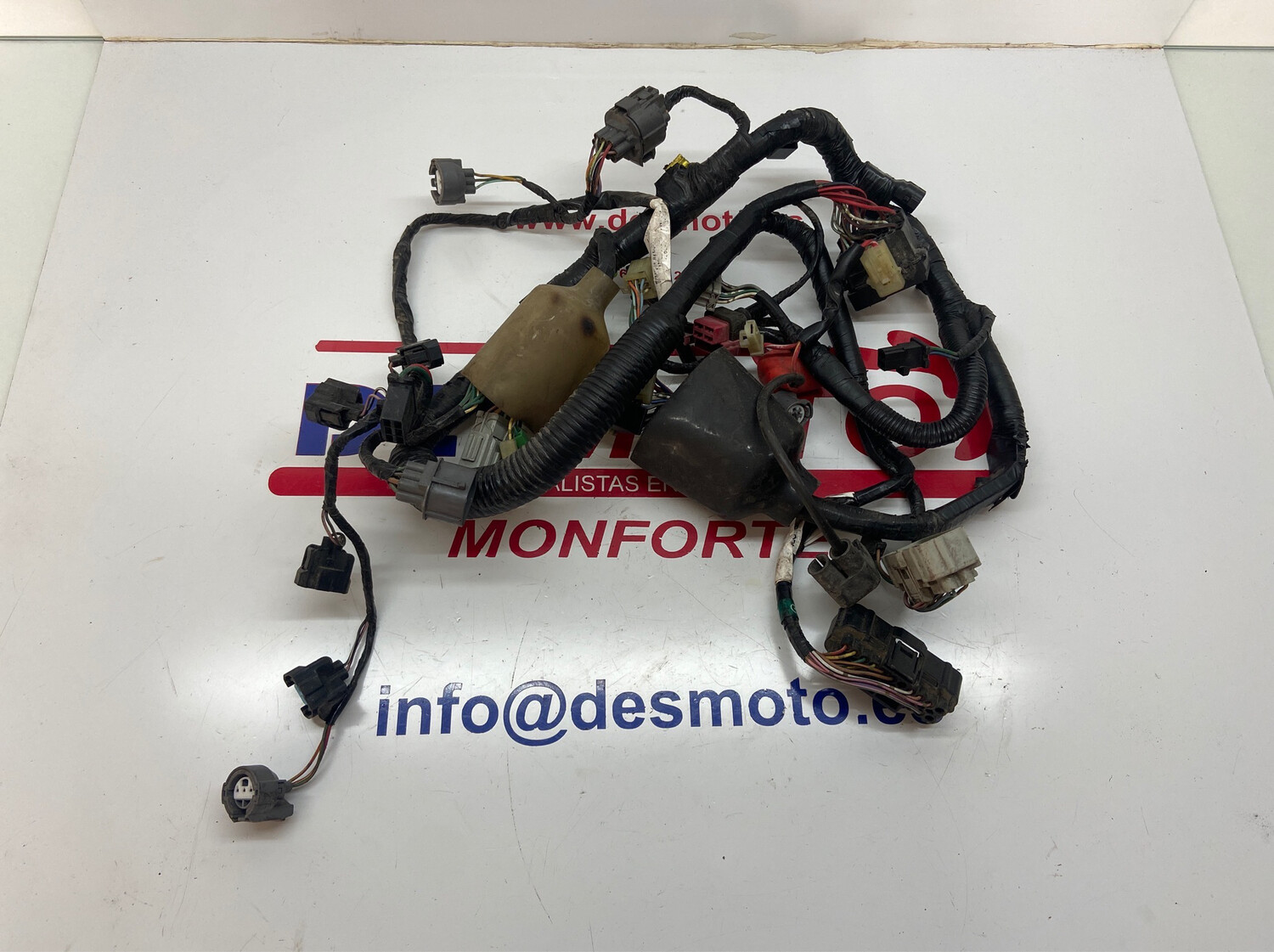 Instalación eléctrica HONDA CBR 600F 2002