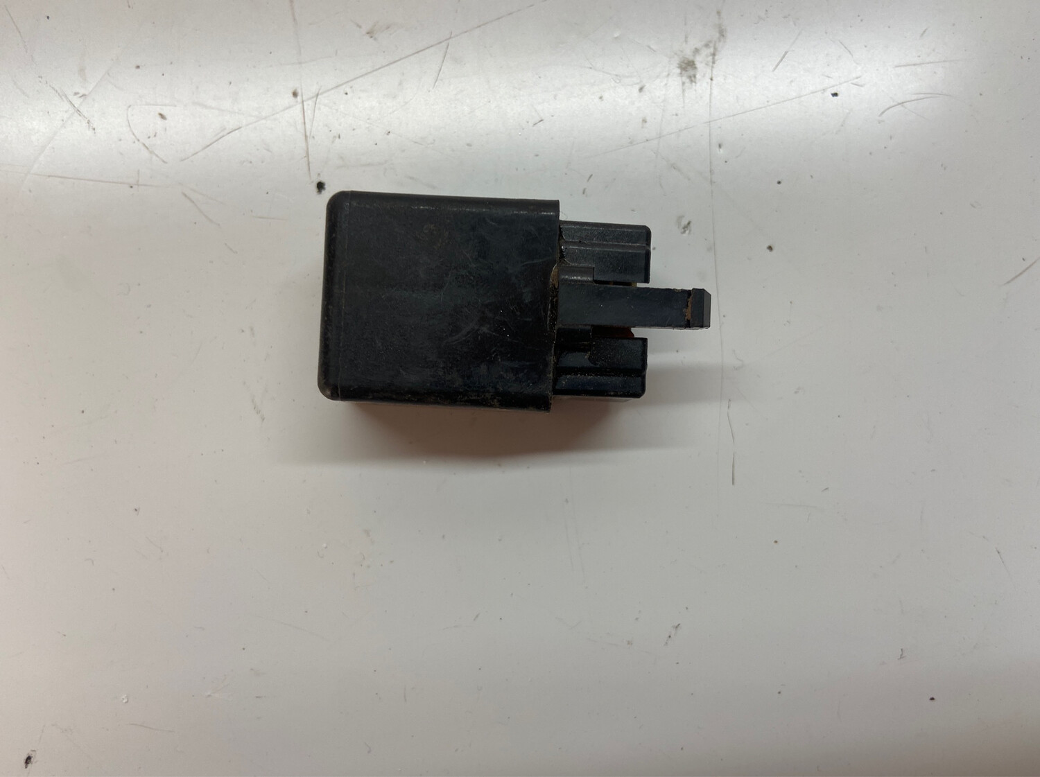 Rele (ACA1218-1) HONDA CBR 600F 2002