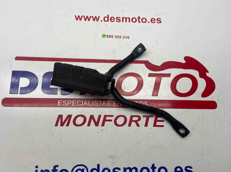 Posapie trasero derecho HONDA SH 125 2008