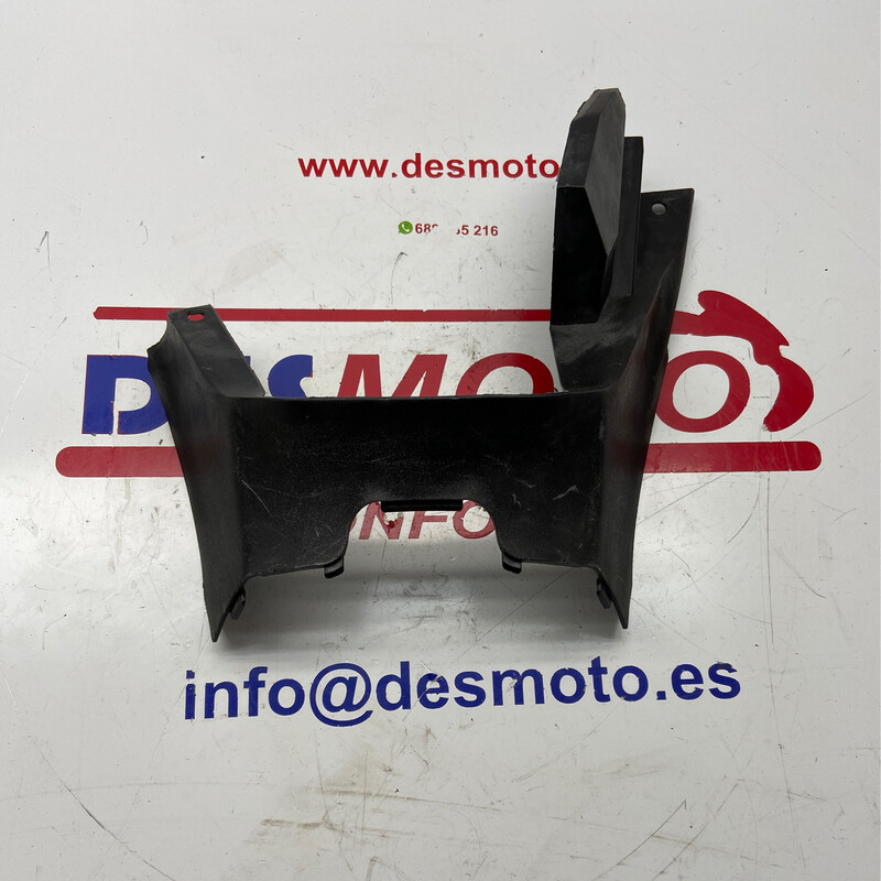 Tapa bajo asiento SUZUKI BURGMAN 125/200 2007-2010