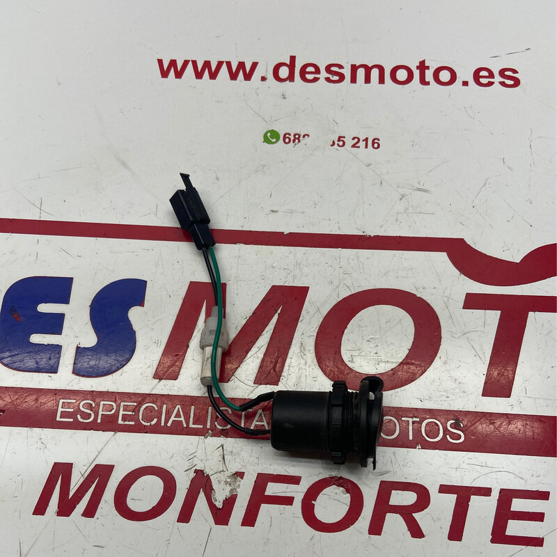 Toma corriente 12V KYMCO AGILITY CITY 125 2016-
