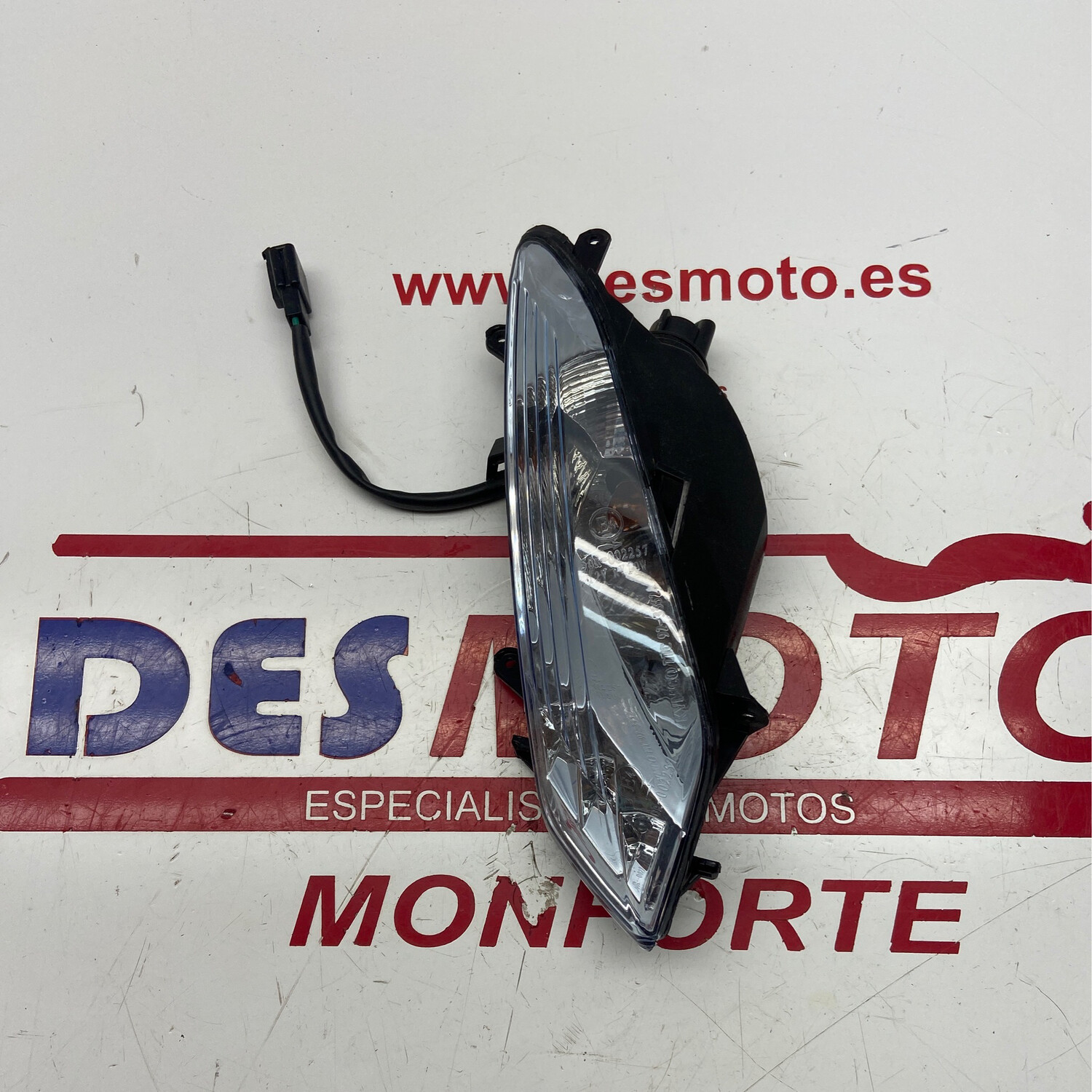 Intermitente delantero izquierdo KYMCO AGILITY CITY 125 2016-