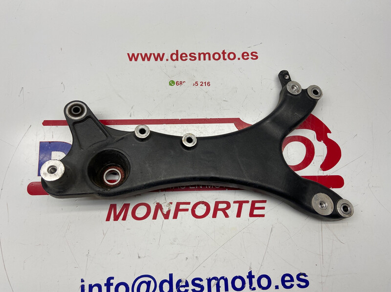 Soporte tubo de escape KYMCO AGILITY CITY 125 2016-