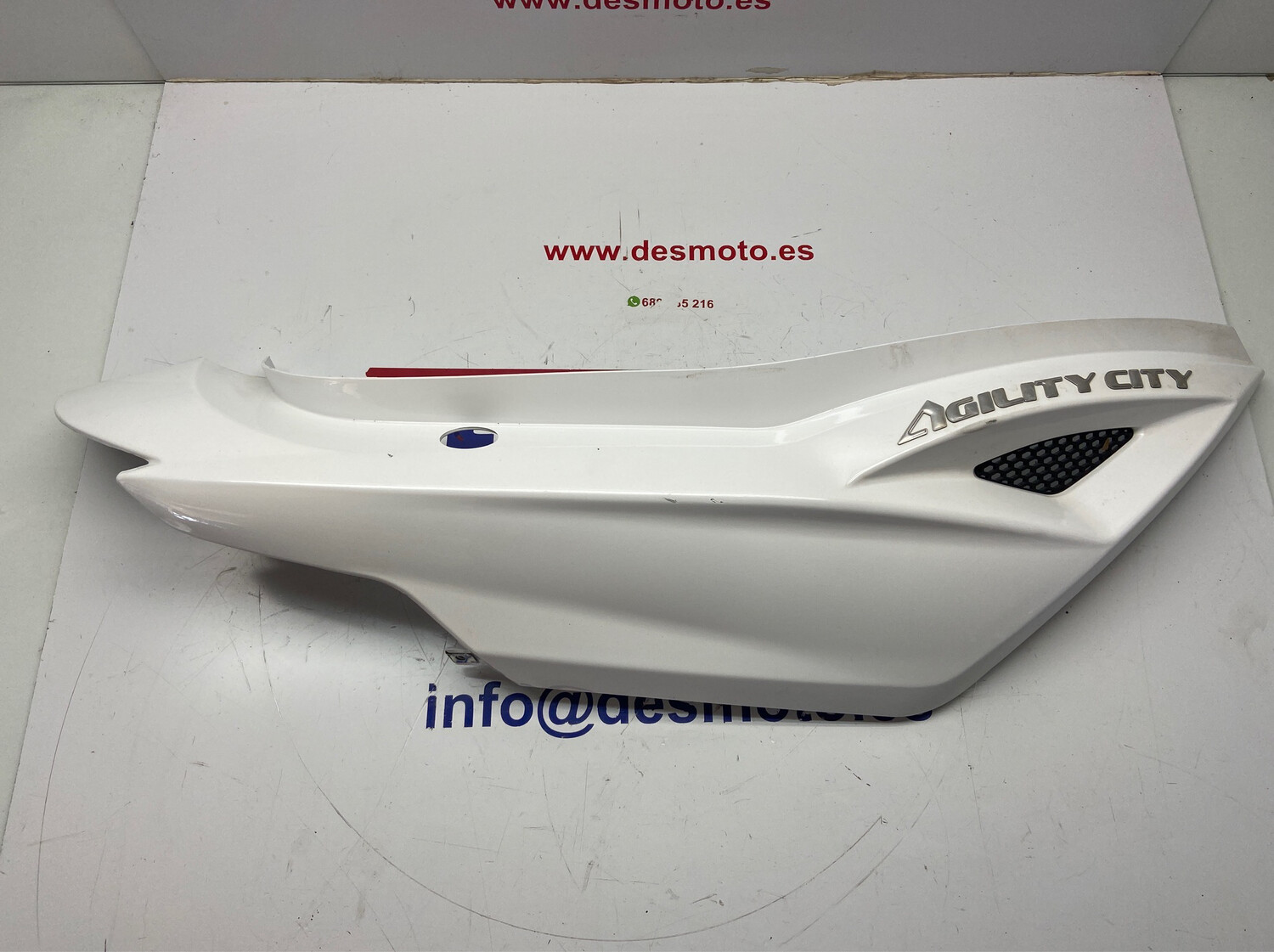 Tapa lateral derecha 2 KYMCO AGILITY CITY 125 2016-